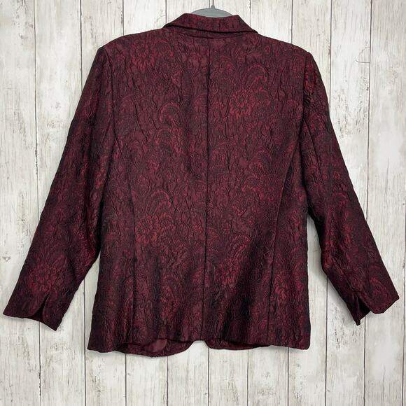 Coldwater Creek Burgundy Crepe Floral Paisley Long Sleeve 3 Button Blazer Medium - Picture 2 of 9